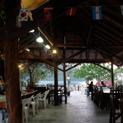 Phi Phi Cozy Seafront Resort - Bild 20