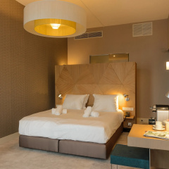Amadi Panorama Hotel thumbnail 3