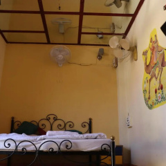 Govind Hotel thumbnail 28