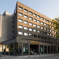 Stadthotel am Römerturm - Bild 1