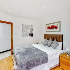 Bryanston Apartments thumbnail 7