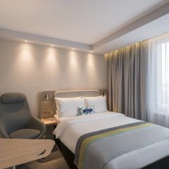 Premier Inn Leipzig City Hahnekamm Hotel - Bild 4