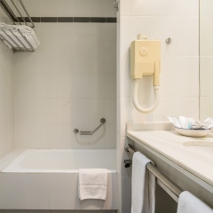 Ilunion Alcora Sevilla Hotel - Bild 19