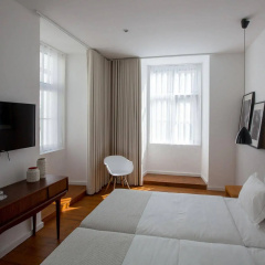 The 8 Downtown Suites thumbnail 27