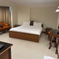Apartments Omni Tower Direct Rooms Sukhumvit Soi 4 - Bild 9