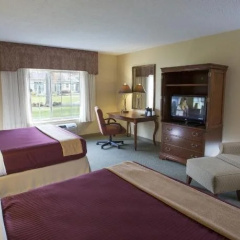 Swan Lake Resort thumbnail 5