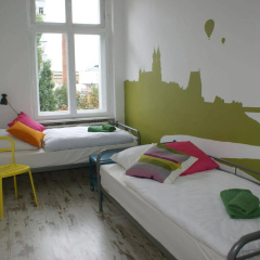 Tenement House thumbnail 3