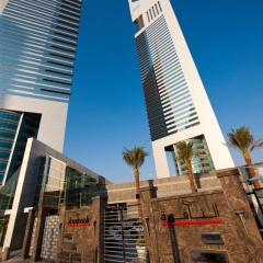 Jumeirah Emirates Towers Dubai - Bild 1