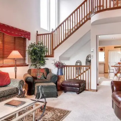 Two-Bedroom Townhome 103F at The Pointe thumbnail 6