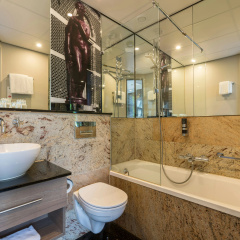 Leonardo Hotel Amsterdam Museum Quarter - Bild 9