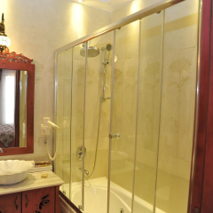 Ayna Hotel Istanbul thumbnail 8