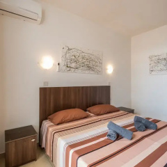Seashells 2 bedroom Apartment with sunny terrace with stunning panoramic sea views by Getaways Malta thumbnail 4