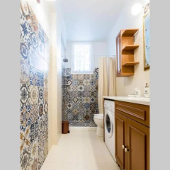 Neoclassical apartment with 3 bedrooms in Piraeus - Bild 10