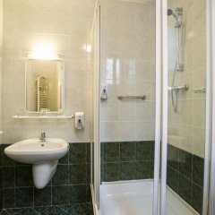 Baross City Hotel in Budapest, Hungary from 83$, photos, reviews - zenhotels.com bathroom