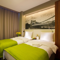 Terminal Hotel thumbnail 2