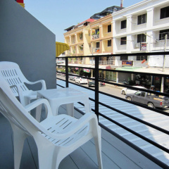 Tiya House Rooms & Cafe - Bild 7