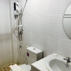 Bussarin Apartment - Bild 10