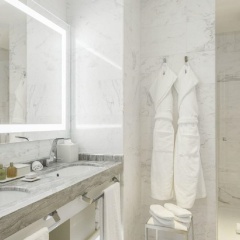 Aleph Rome Hotel, Curio Collection by Hilton thumbnail 12