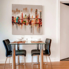 Global Luxury Suites at The Financial District thumbnail 6