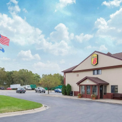 Super 8 by Wyndham Fairmont thumbnail 10