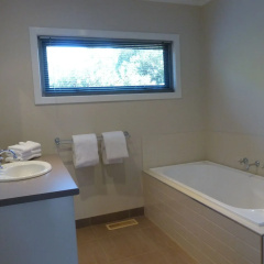 Yarra Gables thumbnail 8