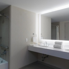Crowne Plaza Manhattan Times Square by IHG - Bild 13