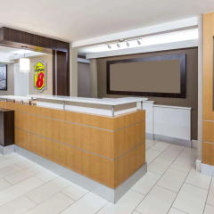 Super 8 By Wyndham Dalton/Convention Center Area thumbnail 8