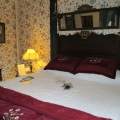 Yellow Turtle Inn thumbnail 6