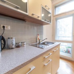 Modern Central Apartment Dlouhá - Bild 12
