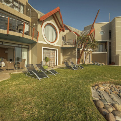 Beach Lodge