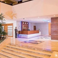 Mom Hotel - Bild 2