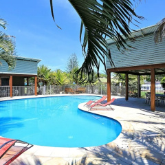 Woodgate Beach Houses thumbnail 7