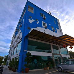 Yew Boutique Hotel thumbnail 1