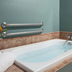 Wolf Cove Inn thumbnail 20