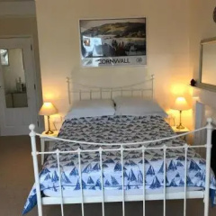 Telford Guest House thumbnail 3