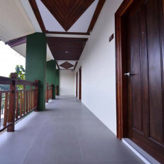 The Boon House thumbnail 13