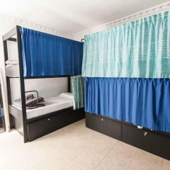 Onefam Catedral Hostel Sevilla - Bild 5