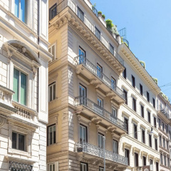 Amazing Piazza Venezia Suites - Bild 1