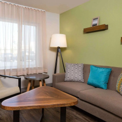 WoodSpring Suites Houston IAH Airport thumbnail 3