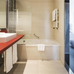 Hotel ILUNION Atrium - Bild 10