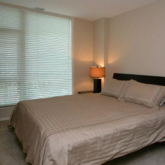 Sunset Waterfront Resort by Discover Kelowna Resort Accommodations thumbnail 1