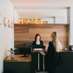 Dear Hotel Madrid - Bild 22