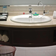 Qingdao Huaxi Hotel thumbnail 8