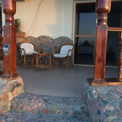 Sweet Home thumbnail 4