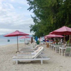 Warna Beach Hotel - Bild 17