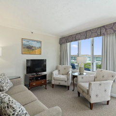 The Sparhawk Oceanfront Resort thumbnail 5