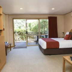 Hahei Beach Resort thumbnail 3