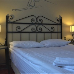 Uslan Hotel - Bild 3
