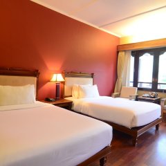 Himalayan Dragon's Nest Hotel in Punakha, Bhutan from 44$, photos, reviews - zenhotels.com guestroom