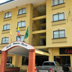 Hotel Pinares Plaza